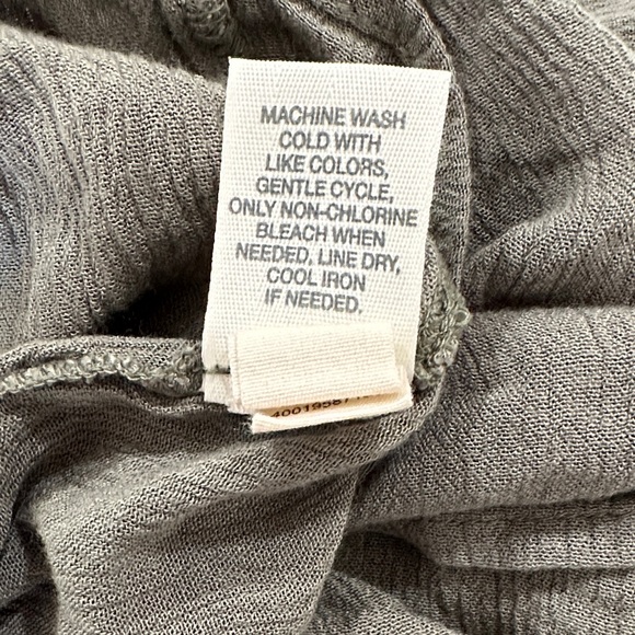 Mudd Gray Embroidered Blouse XS long sleeve - Picture 9 of 11